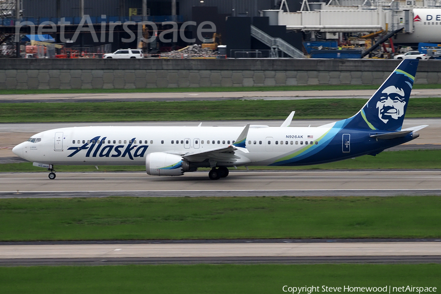 Alaska Airlines Boeing 737-9 MAX (N926AK) | Photo 679073