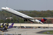 Delta Air Lines McDonnell Douglas MD-90-30 (N926DH) at  Atlanta - Hartsfield-Jackson International, United States