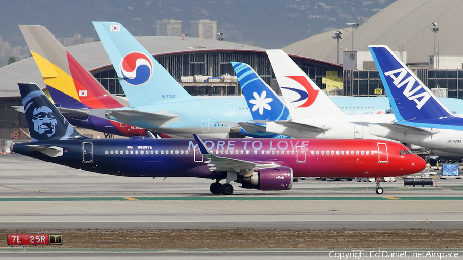 Alaska Airlines Airbus A321-253N (N926VA) | Photo 359995