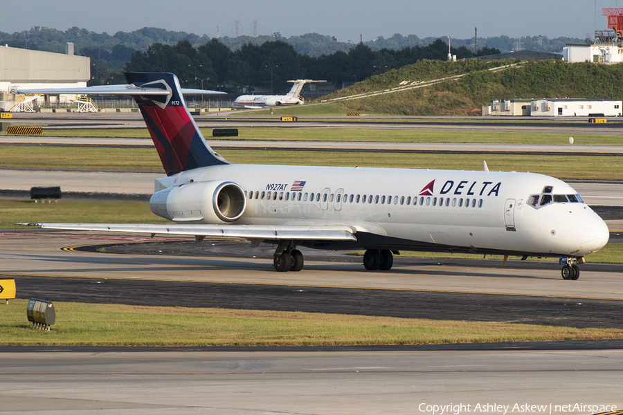 Delta Air Lines Boeing 717-231 (N927AT) | Photo 82800