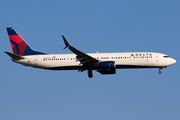Delta Air Lines Boeing 737-932(ER) (N927DZ) at  New York - John F. Kennedy International, United States