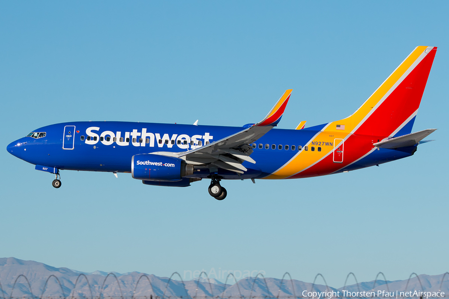 Southwest Airlines Boeing 737-7H4 (N927WN) | Photo 155880