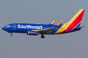 Southwest Airlines Boeing 737-7H4 (N927WN) at  Los Angeles - International, United States
