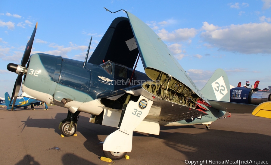 Commemorative Air Force Curtiss SB2C-5 Helldiver (N92879) | Photo 407086
