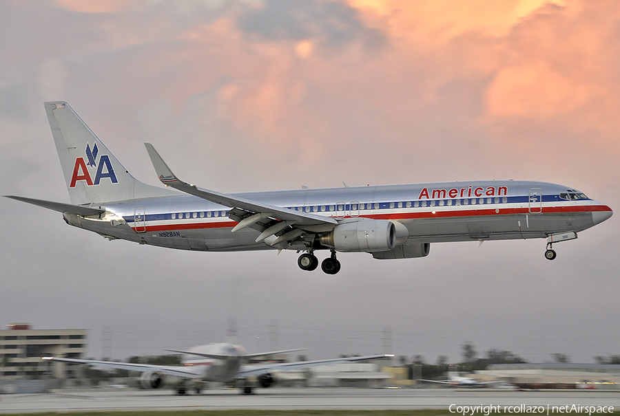 American Airlines Boeing 737-823 (N928AN) | Photo 109034