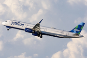 JetBlue Airways Airbus A321-231 (N929JB) at  Boston - Logan International, United States