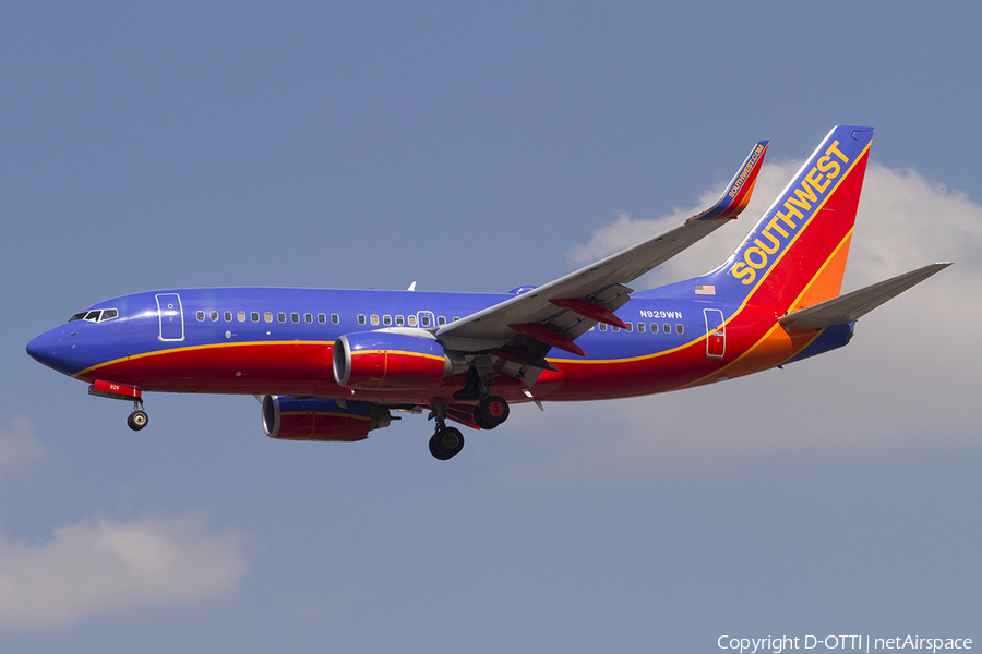 Southwest Airlines Boeing 737-7H4 (N929WN) | Photo 337987