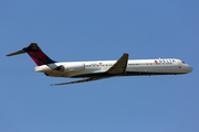 Delta Air Lines McDonnell Douglas MD-88 (N930DL) at  Atlanta - Hartsfield-Jackson International, United States