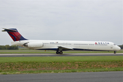 Delta Air Lines McDonnell Douglas MD-88 (N930DL) at  Washington - Dulles International, United States