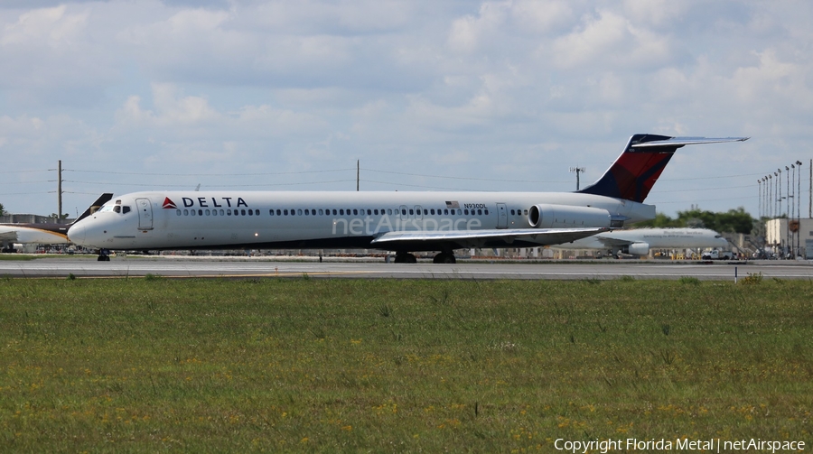 Delta Air Lines McDonnell Douglas MD-88 (N930DL) | Photo 321351