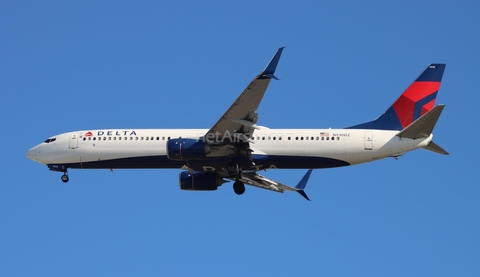 Delta Air Lines Boeing 737-932(ER) (N930DZ) at  Tampa - International, United States