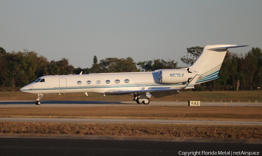 (Private) Gulfstream G-V (N930LS) | Photo 321357
