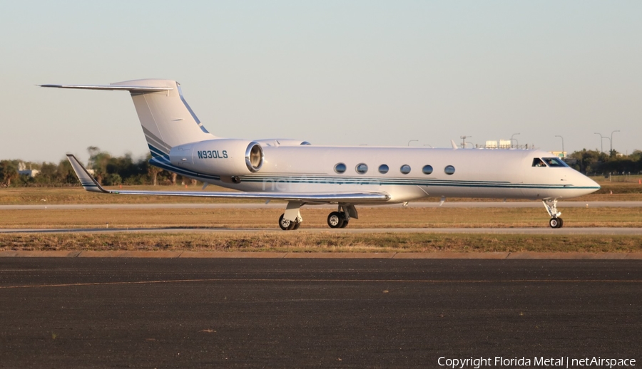 (Private) Gulfstream G-V (N930LS) | Photo 321358