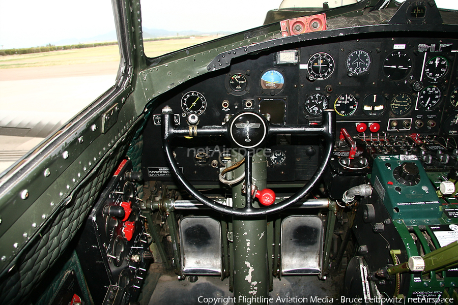 Commemorative Air Force Boeing B-17G Flying Fortress (N9323Z) | Photo 175433