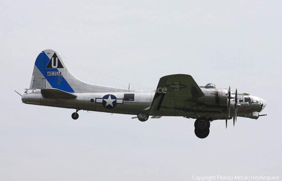 Commemorative Air Force Boeing B-17G Flying Fortress (N9323Z) | Photo 304421