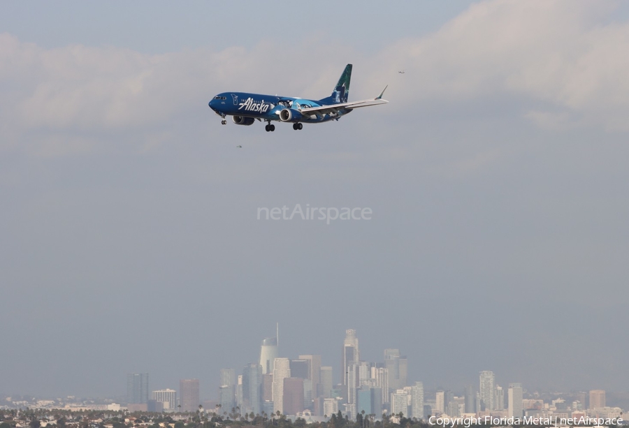 Alaska Airlines Boeing 737-9 MAX (N932AK) | Photo 615331