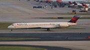 Delta Air Lines McDonnell Douglas MD-88 (N933DL) at  Atlanta - Hartsfield-Jackson International, United States