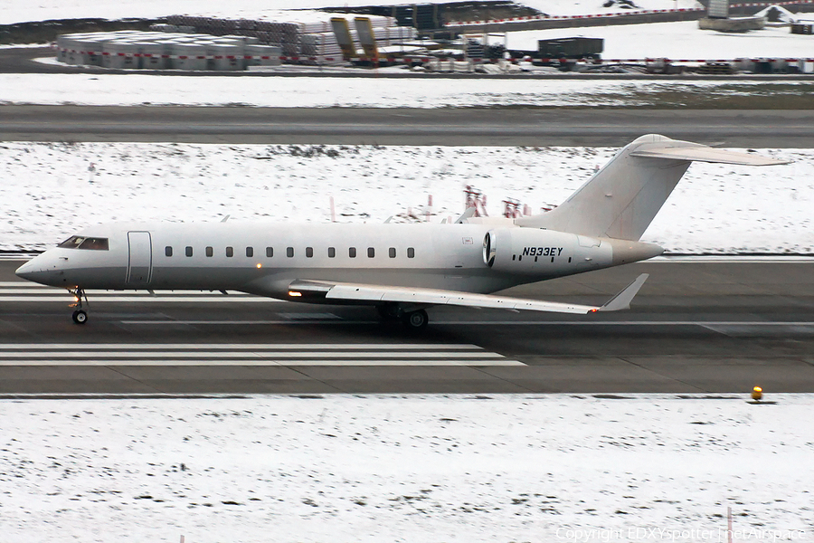 (Private) Bombardier BD-700-1A10 Global Express (N933EY) | Photo 279077
