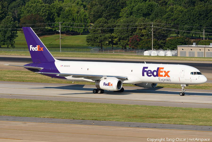 FedEx Boeing 757-21B(SF) (N933FD) | Photo 480869