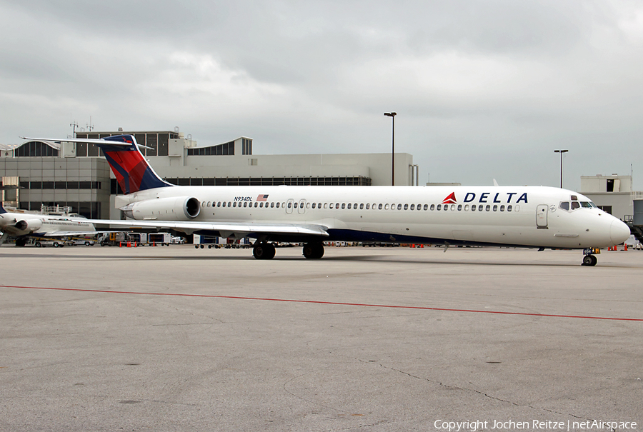 Delta Air Lines McDonnell Douglas MD-88 (N934DL) | Photo 21487