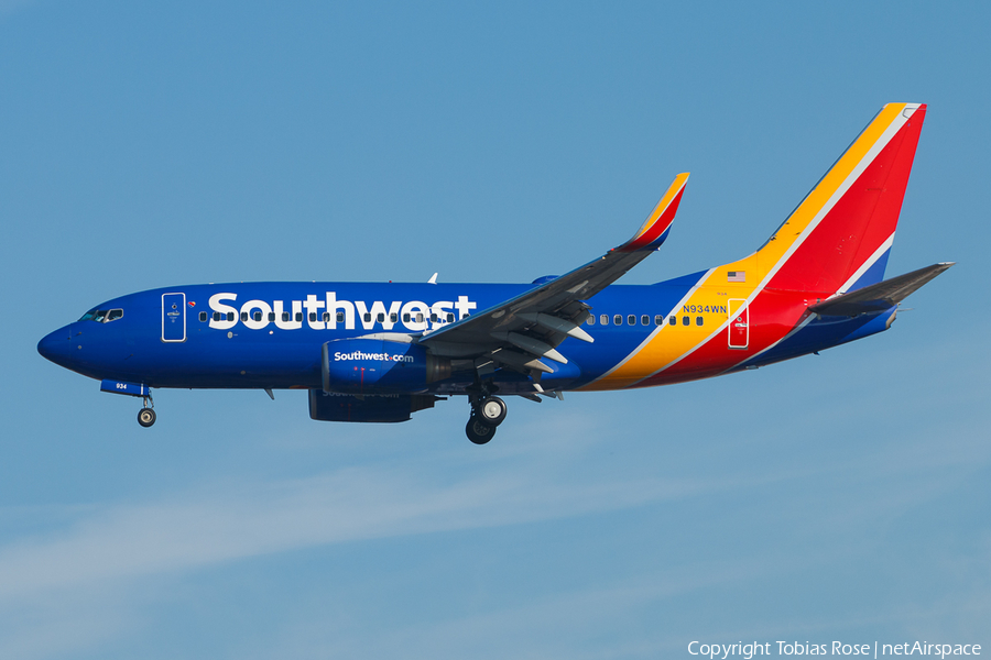 Southwest Airlines Boeing 737-7H4 (N934WN) | Photo 298750
