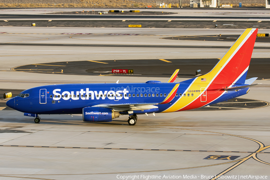 Southwest Airlines Boeing 737-7H4 (N934WN) | Photo 549677