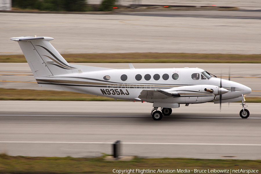 (Private) Beech King Air B200 (N935AJ) | Photo 158481