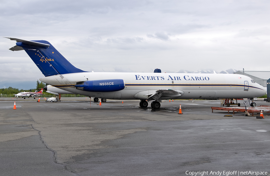 Everts Air Cargo McDonnell Douglas DC-9-33(F) (N935CE) | Photo 513579