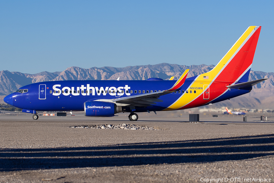 Southwest Airlines Boeing 737-7H4 (N935WN) | Photo 546806