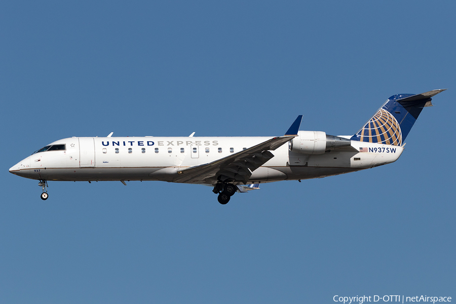 United Express (SkyWest Airlines) Bombardier CRJ-200LR (N937SW) | Photo 146210