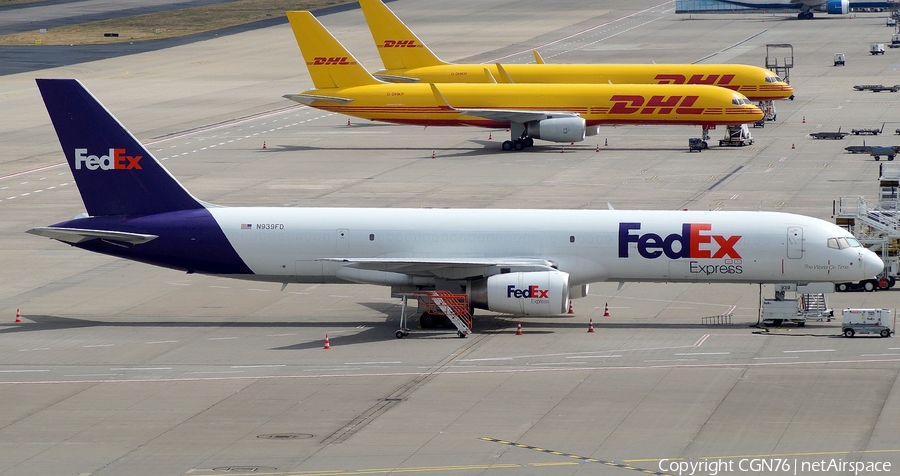 FedEx Boeing 757-23A(SF) (N939FD) | Photo 339760