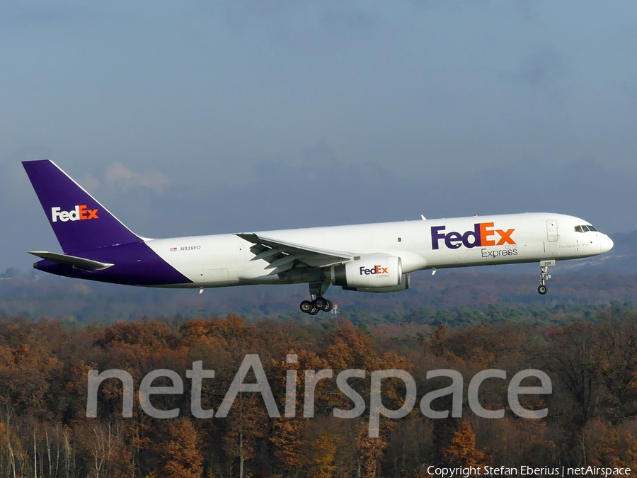 FedEx Boeing 757-23A(SF) (N939FD) | Photo 539155