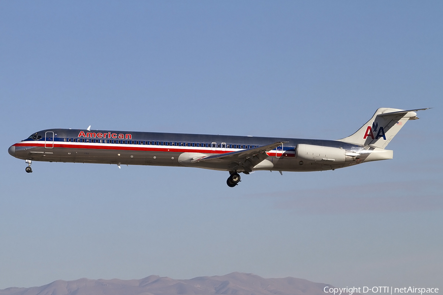 American Airlines McDonnell Douglas MD-83 (N9401W) | Photo 465113