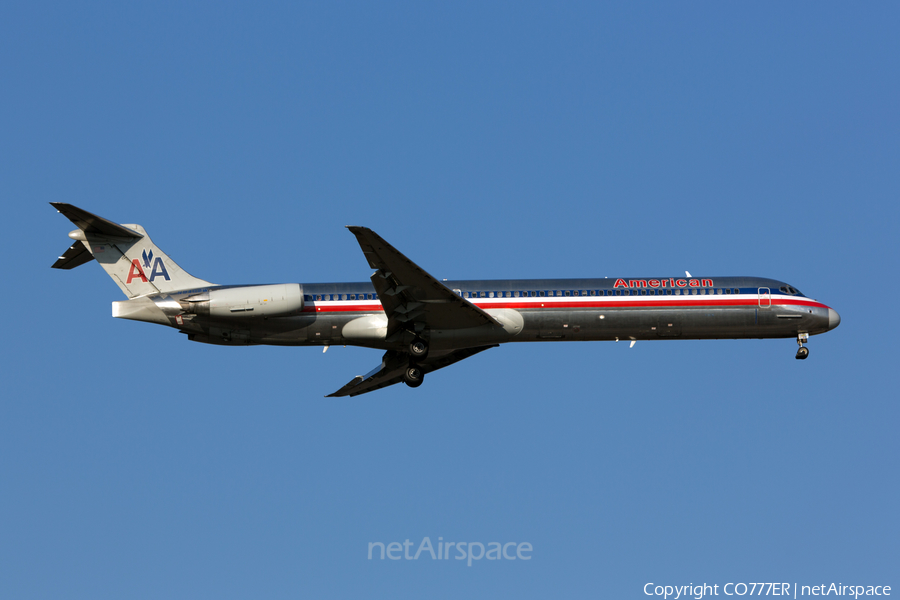 American Airlines McDonnell Douglas MD-83 (N9402W) | Photo 100256