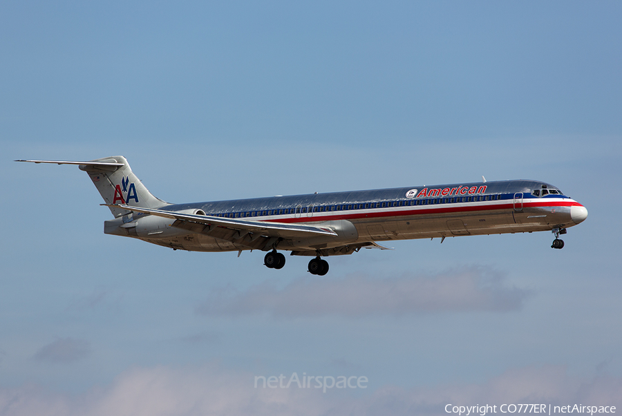 American Airlines McDonnell Douglas MD-83 (N9405T) | Photo 15314