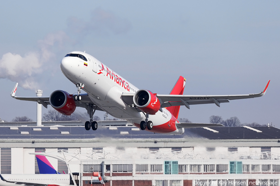 Avianca Airbus A320-251N (N940AV) | Photo 554581