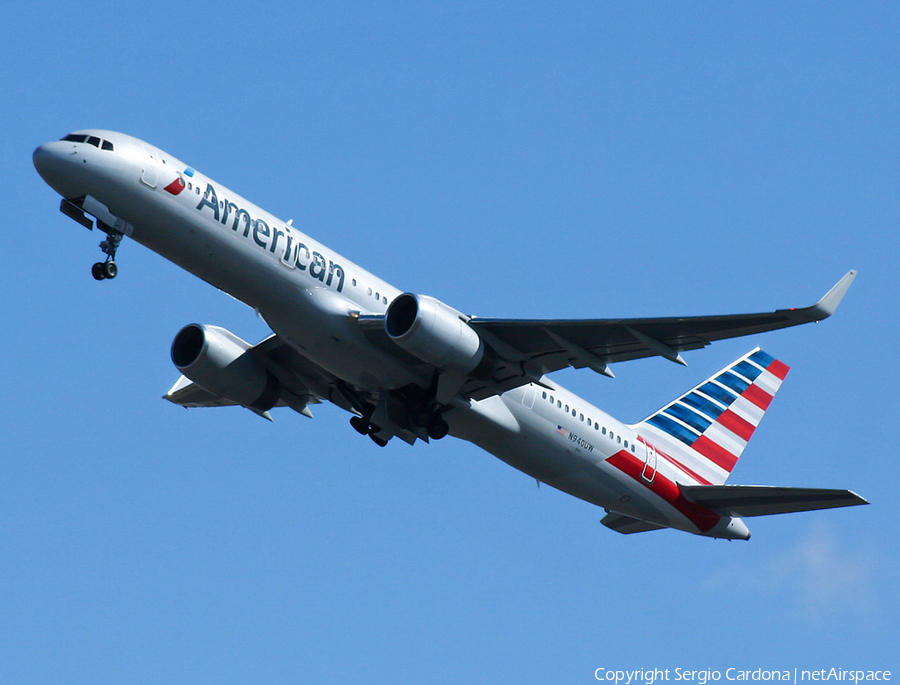 American Airlines Boeing 757-2B7 (N940UW) | Photo 74256