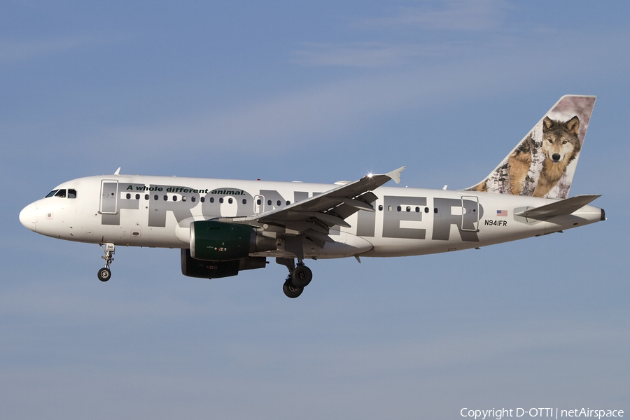 Frontier Airlines Airbus A319-112 (N941FR) | Photo 425745