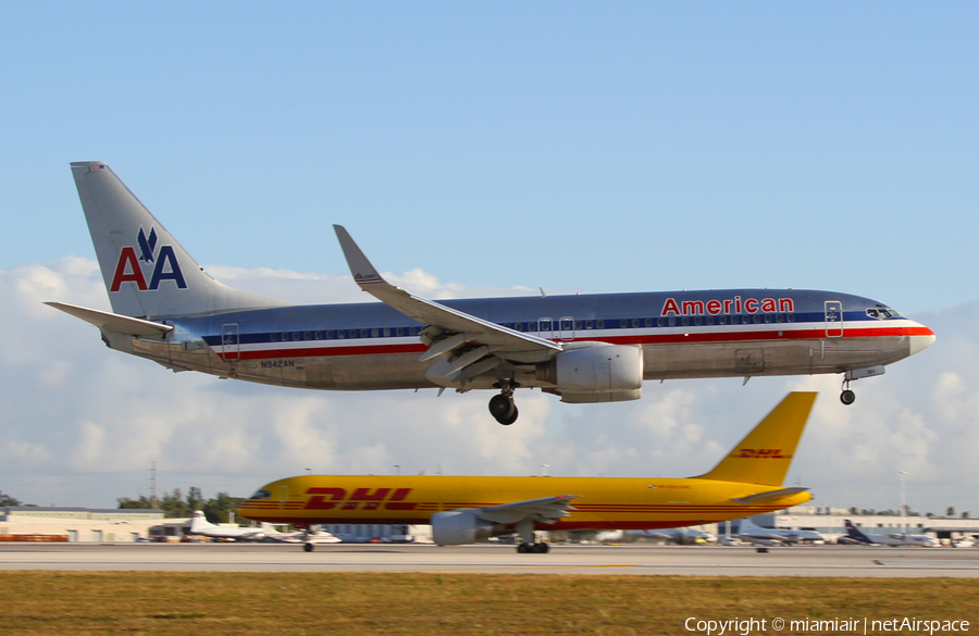 American Airlines Boeing 737-823 (N942AN) | Photo 2158