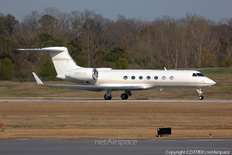 (Private) Gulfstream G-V-SP (G550) (N942JT) | Photo 153220