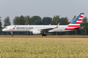 American Airlines Boeing 757-2B7 (N942UW) at  Amsterdam - Schiphol, Netherlands