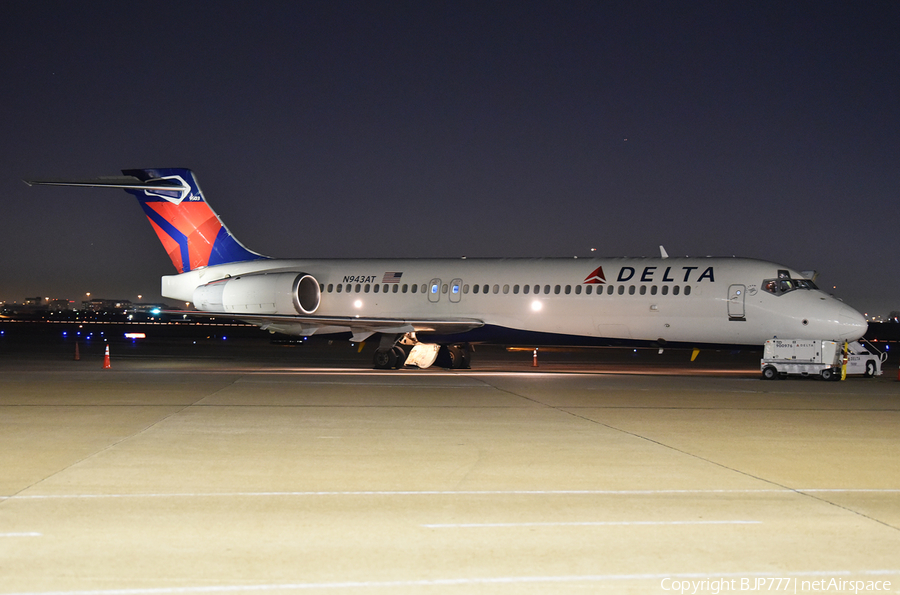 Delta Air Lines Boeing 717-2BD (N943AT) | Photo 384409
