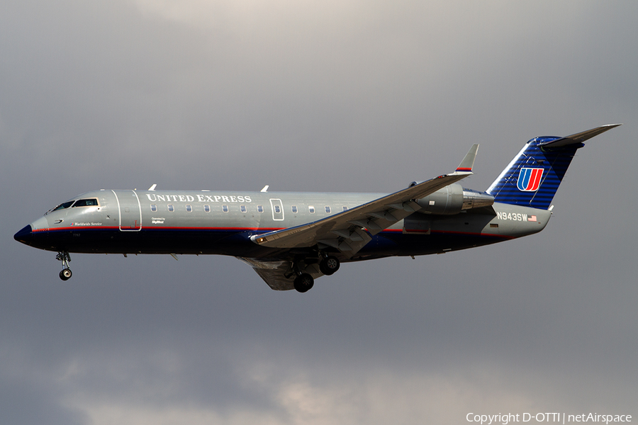 United Express (SkyWest Airlines) Bombardier CRJ-200LR (N943SW) | Photo 339360