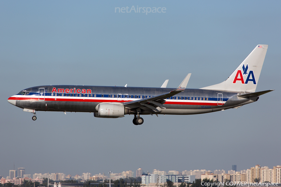 American Airlines Boeing 737-823 (N944AN) | Photo 37981