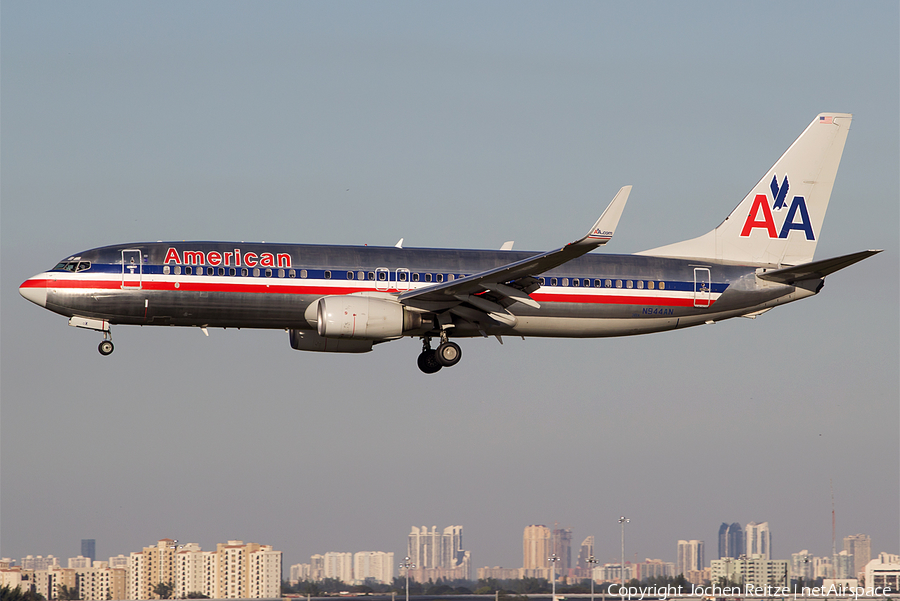 American Airlines Boeing 737-823 (N944AN) | Photo 39831