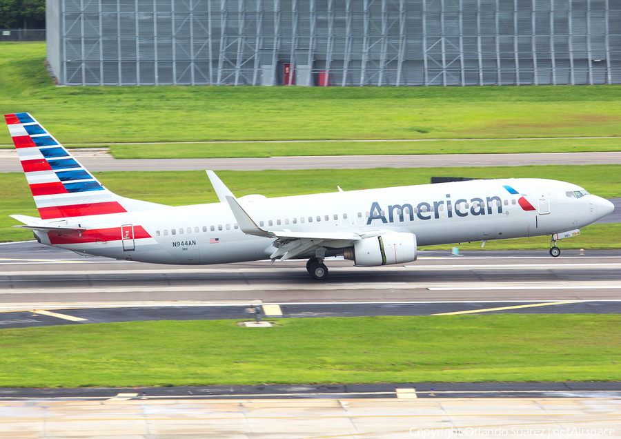 American Airlines Boeing 737-823 (N944AN) | Photo 297153
