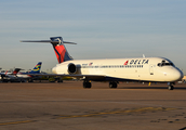 Delta Air Lines Boeing 717-2BD (N944AT) at  Dallas/Ft. Worth - International, United States