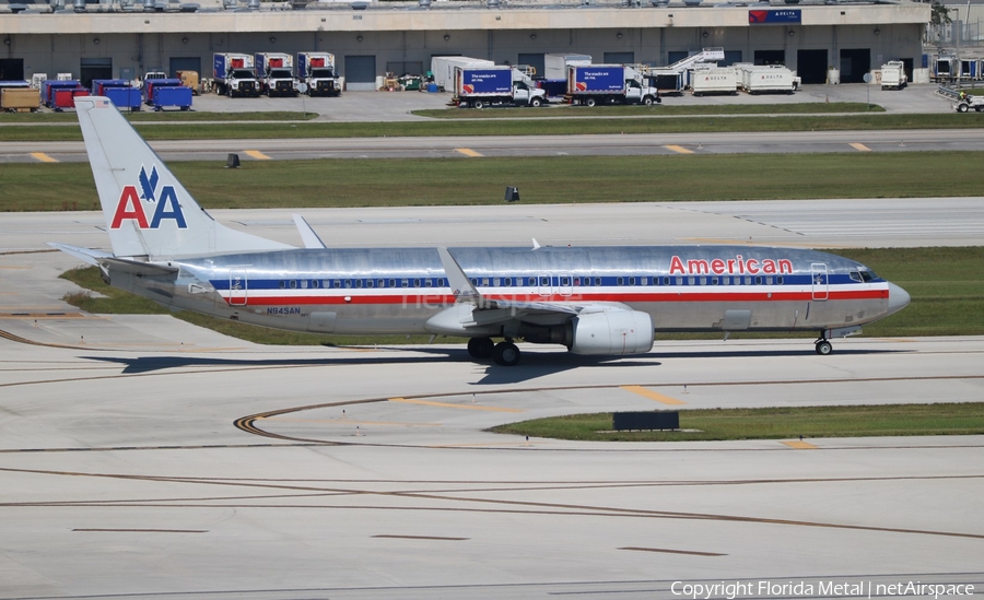 American Airlines Boeing 737-823 (N945AN) | Photo 321882