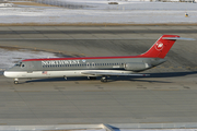 Northwest Airlines McDonnell Douglas DC-9-32 (N945N) at  Minneapolis - St. Paul International, United States