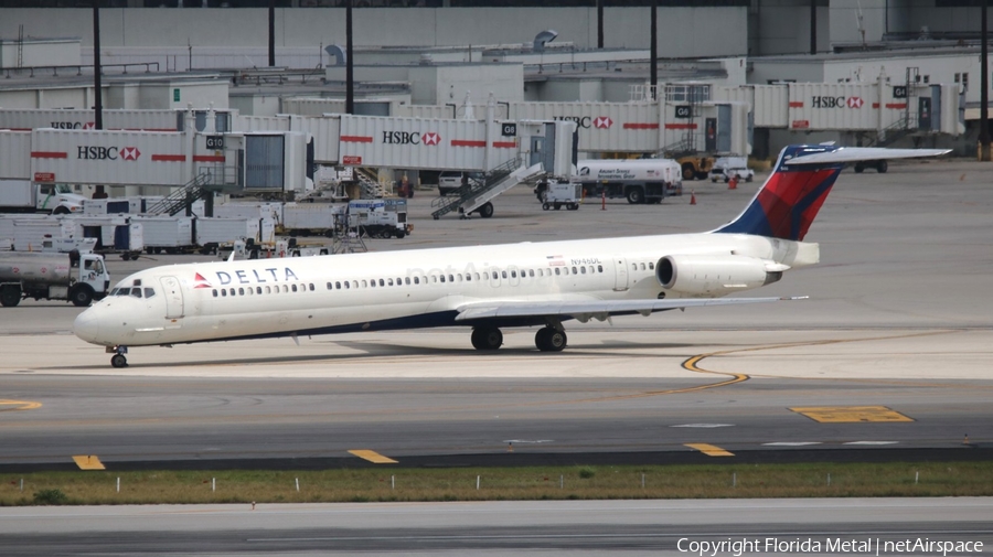 Delta Air Lines McDonnell Douglas MD-90-30 (N946DN) | Photo 296106